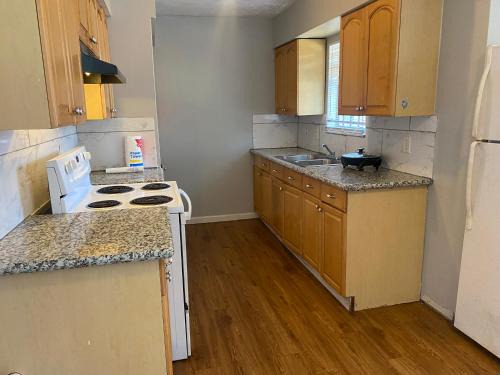 Southeast Houston Hostel | Haystack Hostel