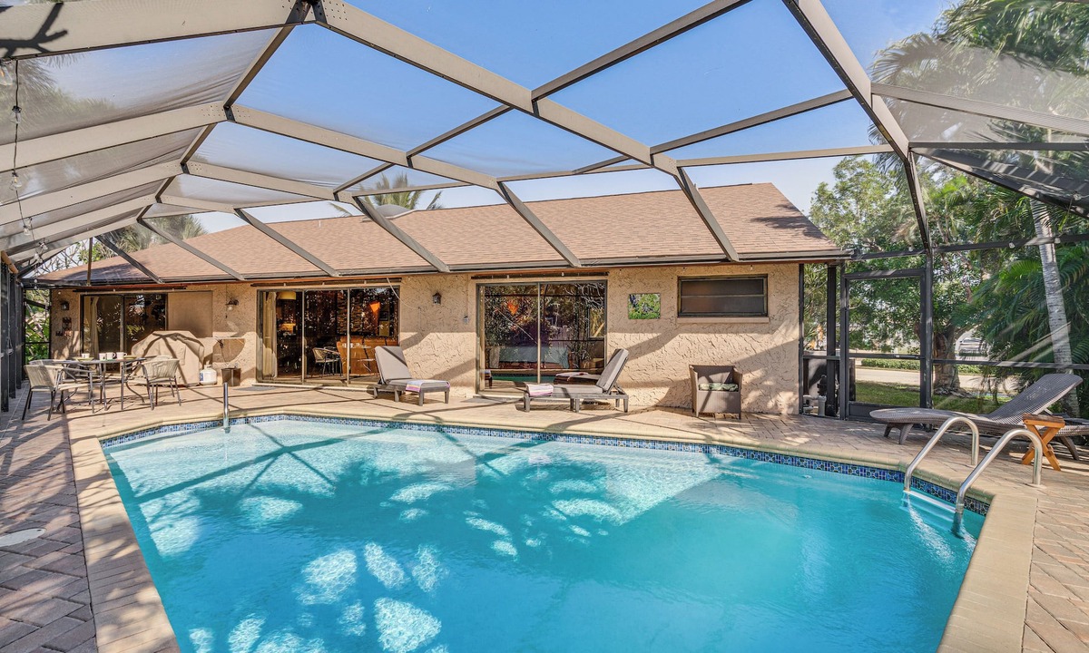 Eight Lakes House | Heated Pool, 3 Mi to Dtwn: Cape Coral Escape!