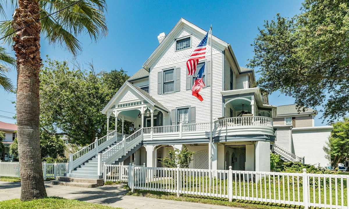 Galveston House | Henry Trueheart's Sweethaven: Walk to the beach from an historic Victorian!