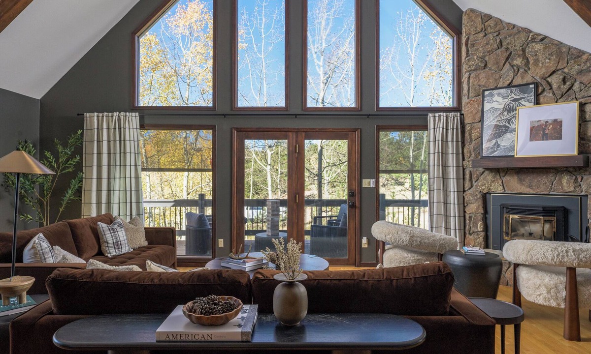 Bailey House | Hidden Homestead: 5 acres, Luxe Cabin, Sauna, Dome, Gym