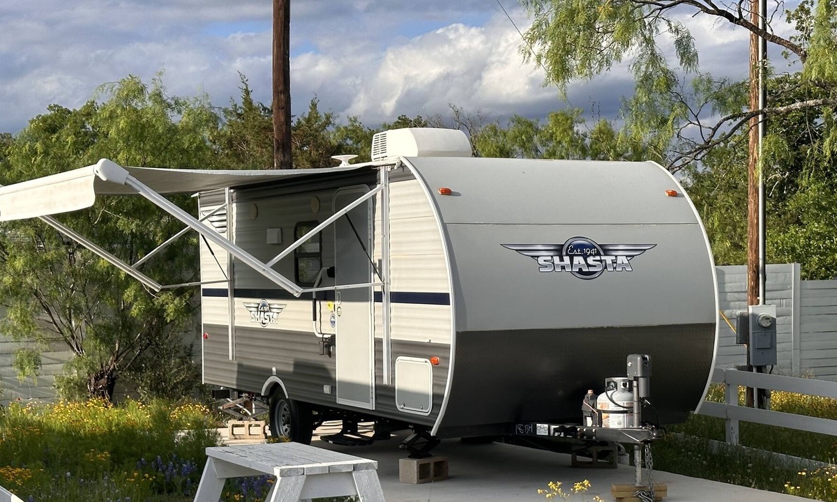 Kingsland House | Hill Country RV Getaway - 20 min from Marble Falls!