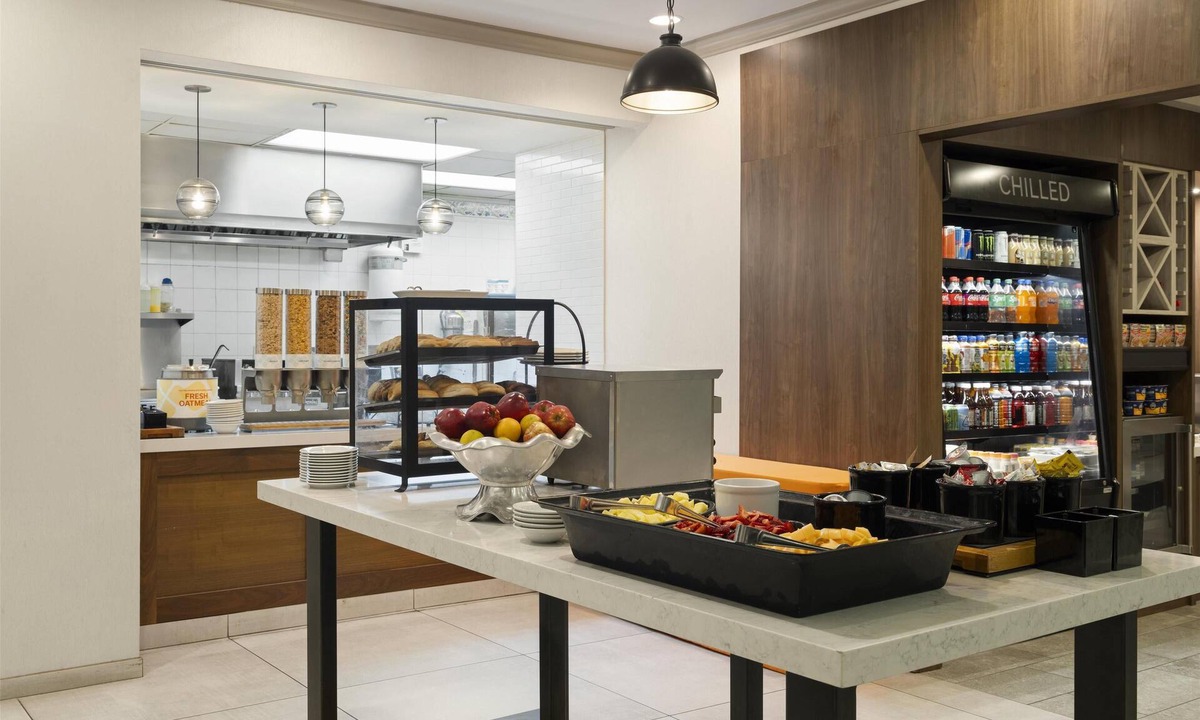 Albuquerque Hotel | Hilton Garden Inn Albuquerque Airport