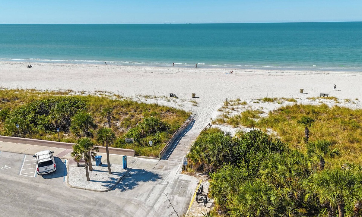 Pass-a-Grille House | Historic Pass-A-Grille Beach House 3/2