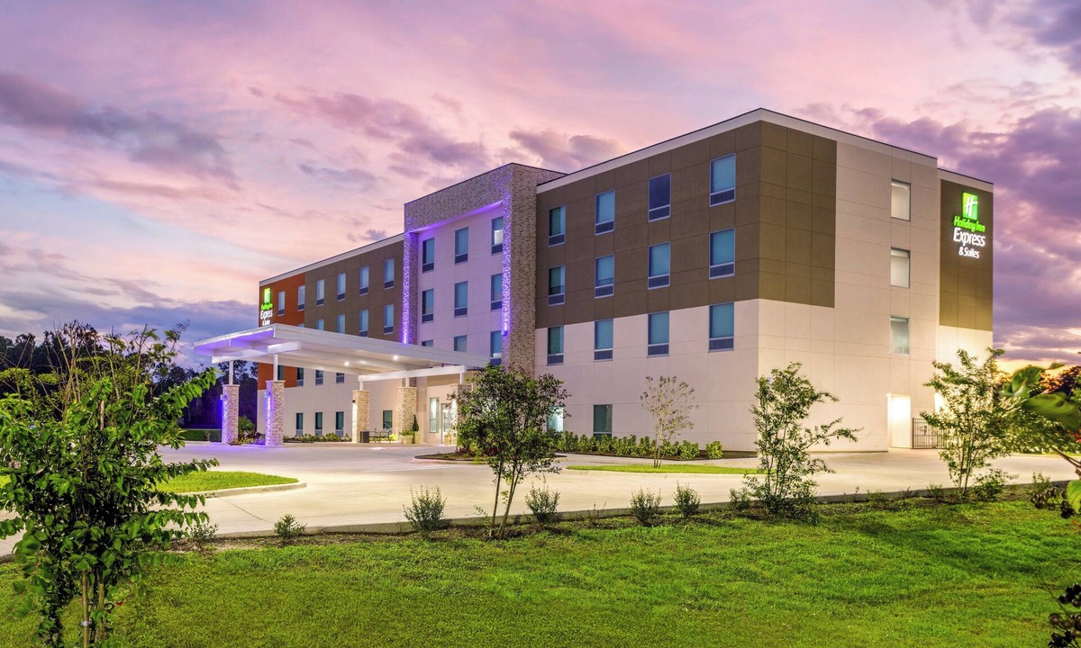 MacClenny Hotel | Holiday Inn Express & Suites Macclenny by IHG