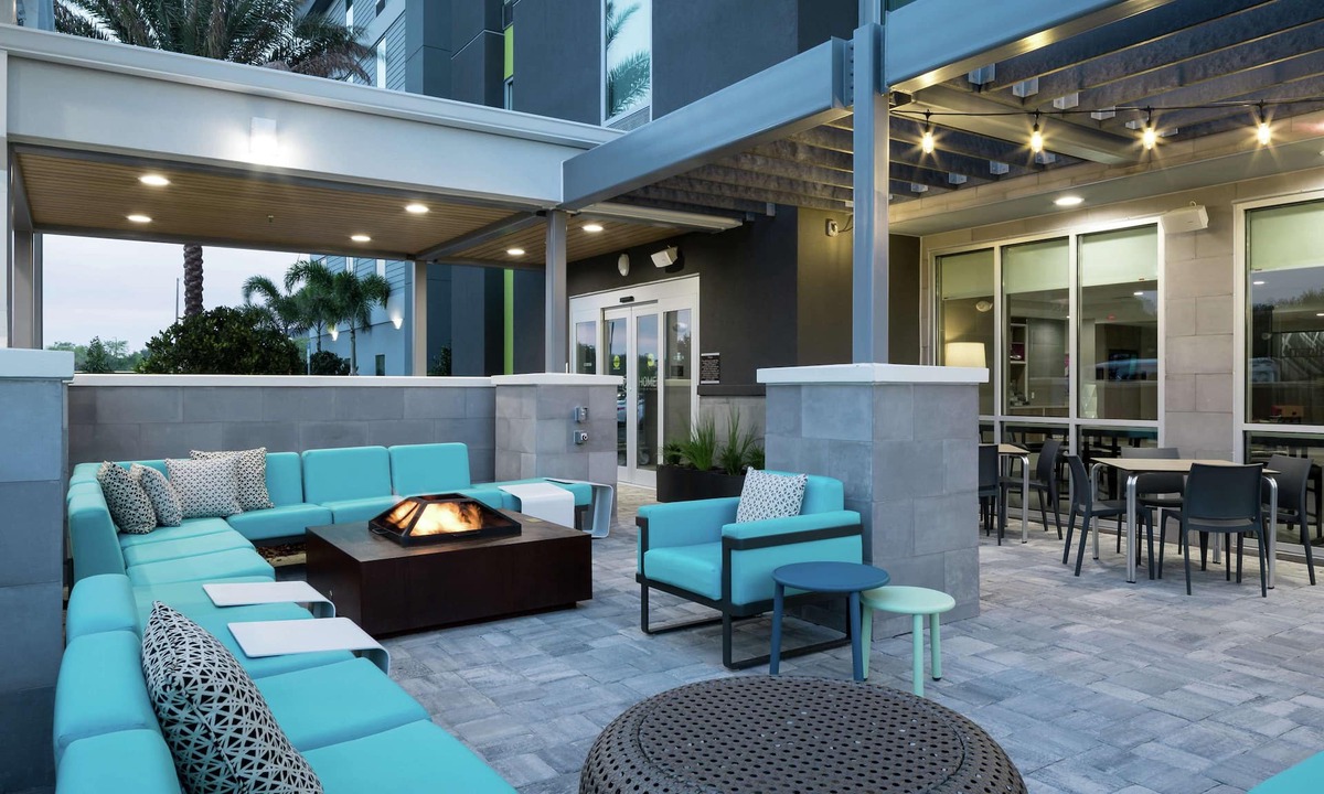 Airport North Hotel | Home2 Suites by Hilton Orlando Airport