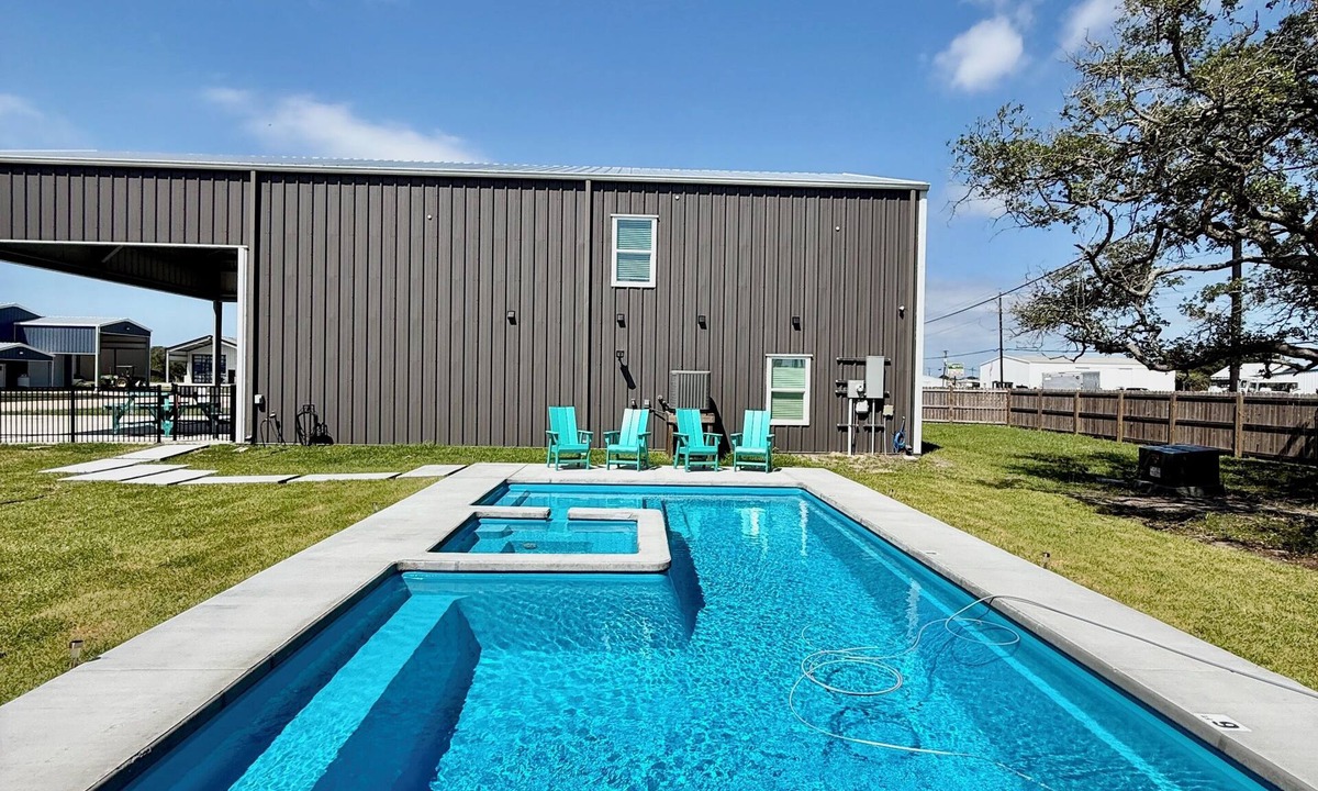 Port O Connor House | HONEY HOLE with Pool and Hot Tub Bring Pets Add Fees