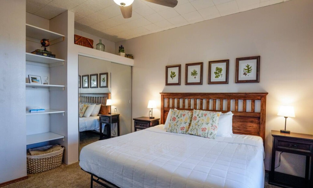 Ponce De Leon Bed & Breakfast | Hummingbird Suite - Your Relaxing Ozark Getaway
