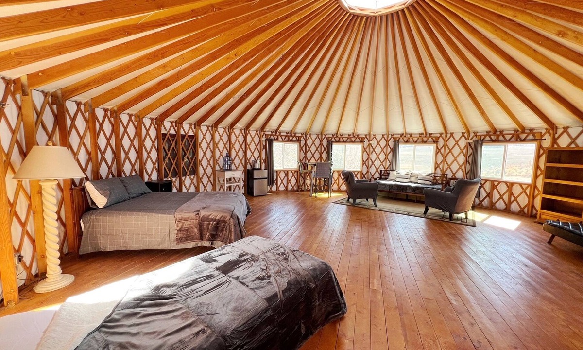 Villa Grove House | Iris & Lone Tree Yurts - Perfect get away package for family reunion of 6.