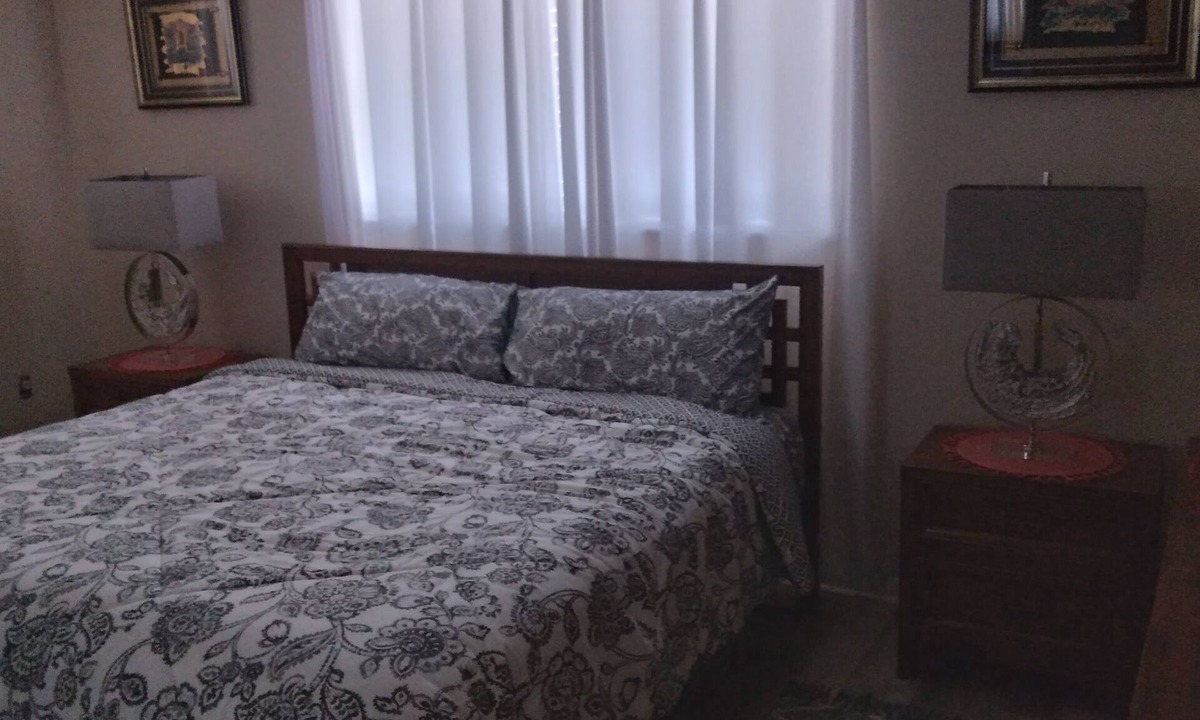 Pine Gardens North Apartment | Jupiter Fl "Garden" Condo 2 miles from the Atlantic Ocean