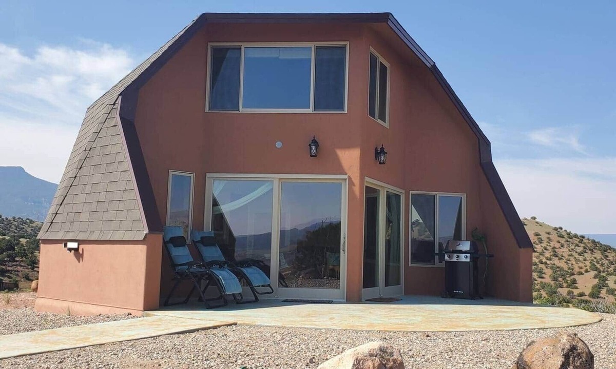 Youngsville House | Lake View Domes