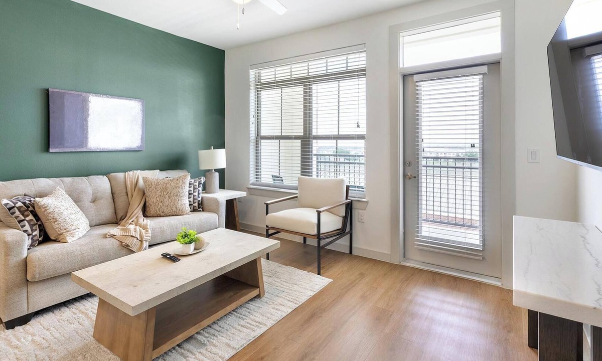 Celina Apartment | Landing | Beautiful 1BD, Clubhouse, Courtyard