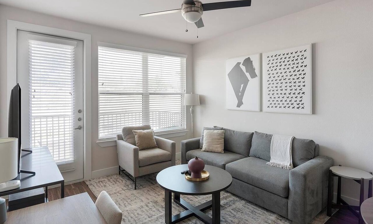 Wetmore Apartment | Landing | Beautiful 2BD, Gym, Clubhouse