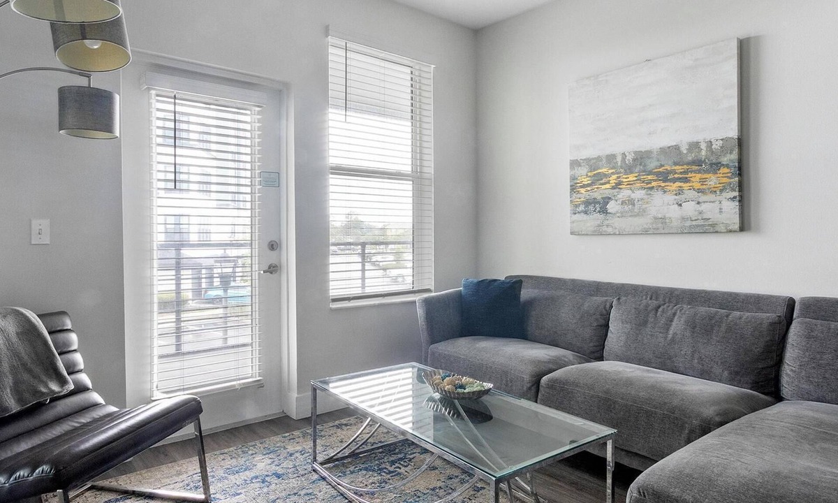 Port Tampa City Apartment | Landing | Beautiful 2BD, Clubhouse, Pool