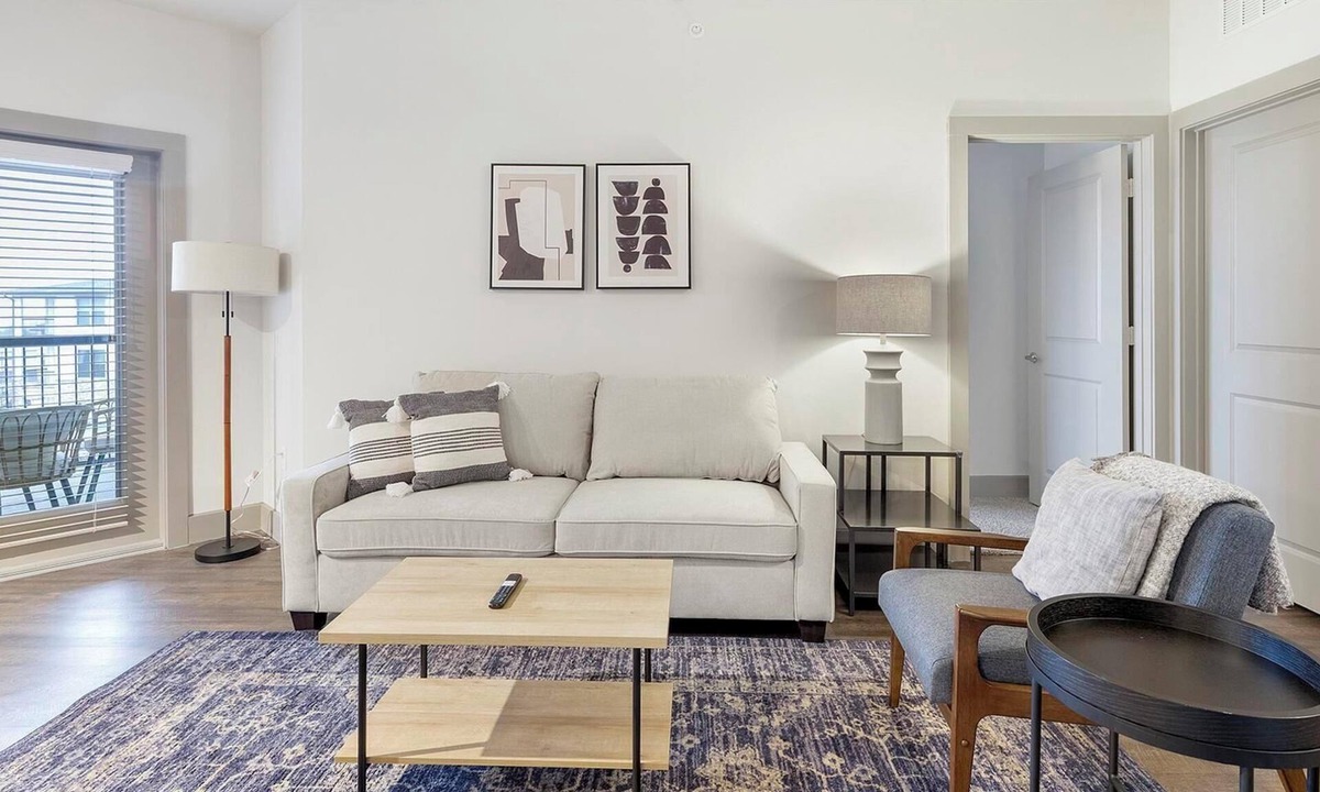 Haltom City Apartment | Landing | Chic 2BD, Courtyard, Yoga Studio