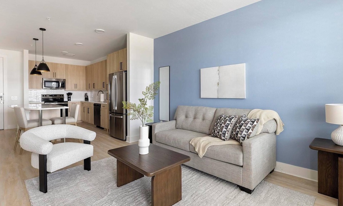 Roanoke Apartment | Landing | Modern 1BD in Downtown Roanoke