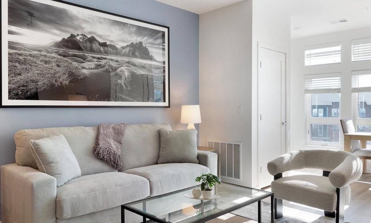 Northgate Apartment | Landing | Stylish 1BD, Pool, Gym