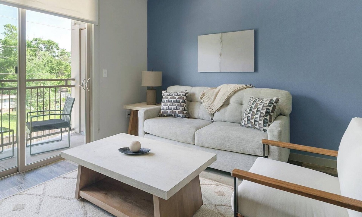 New Caney Apartment | Landing | Stylish 1BD, Gym