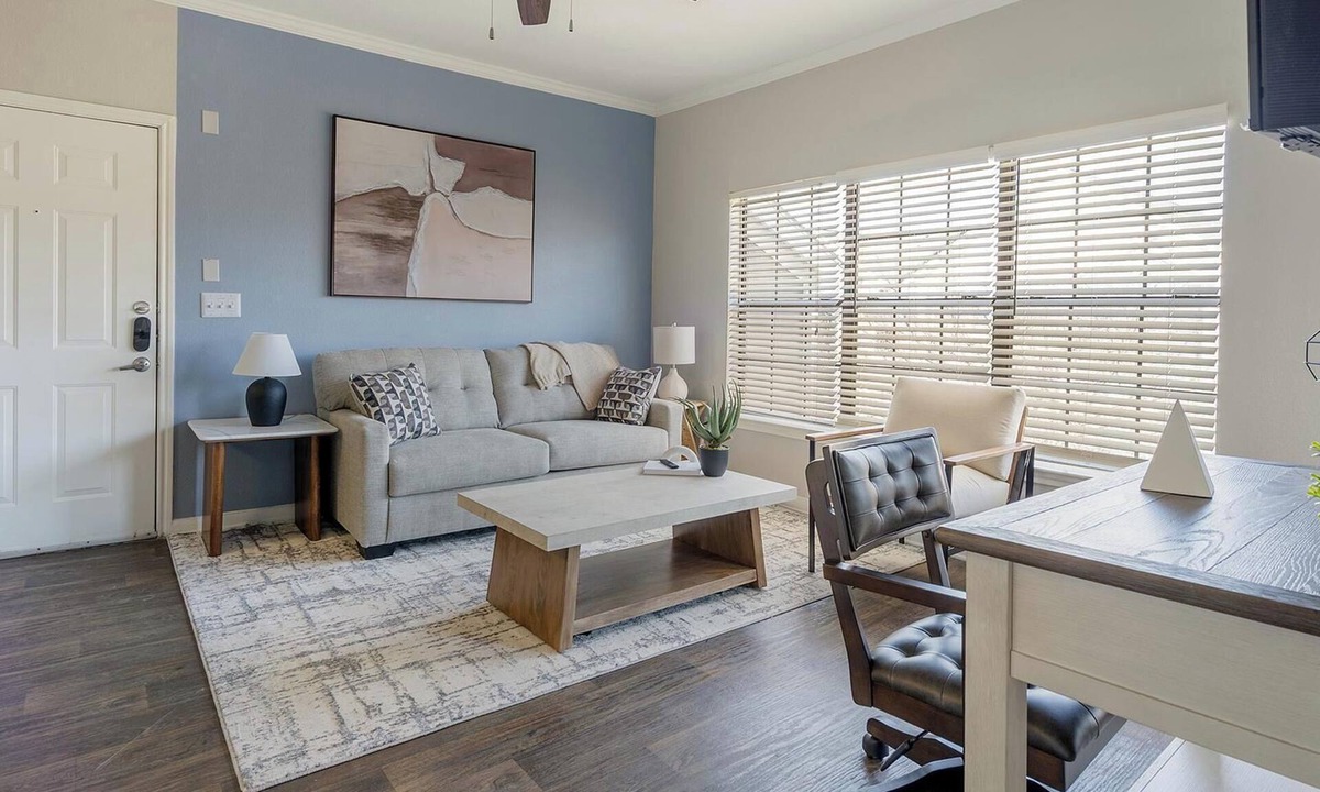 Medical Center District Apartment | Landing | Stylish 1BD, Pool, Gym