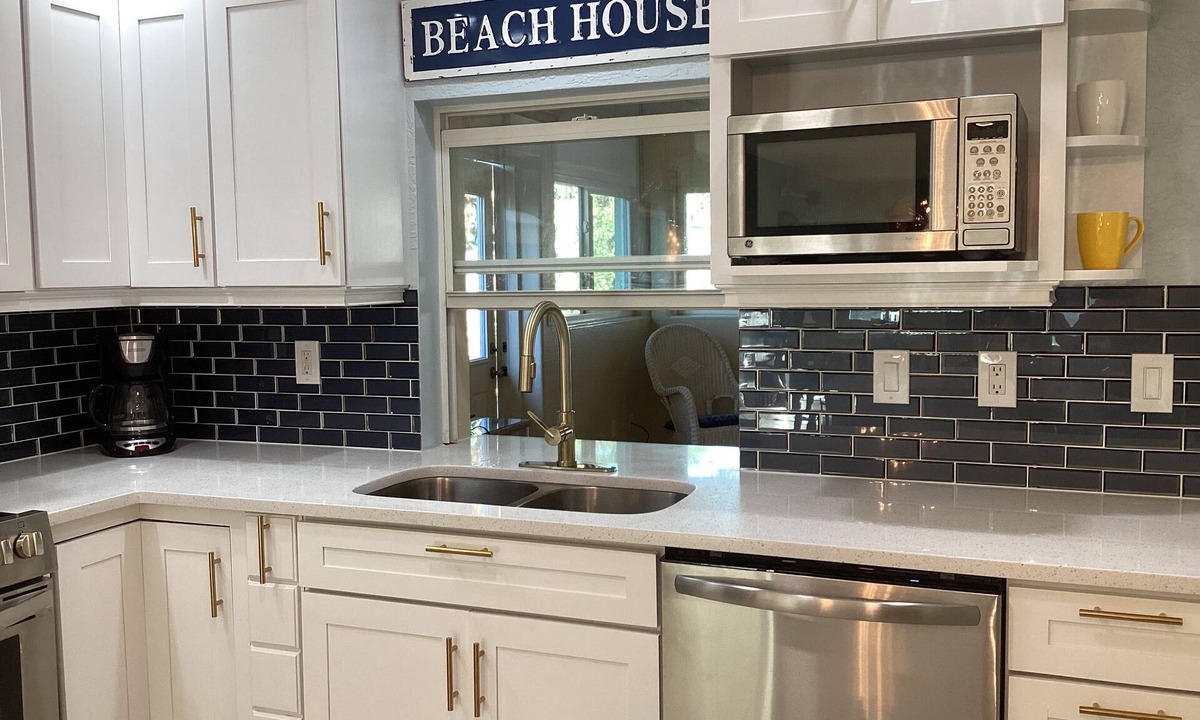 Colin Park House | Last Minute Spring & Summer 10% off! Sleek Beach House w/Large Yard