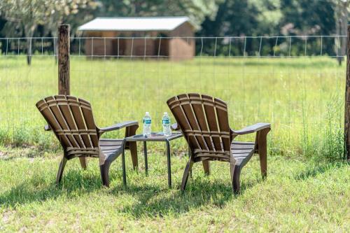 Ocala House | Lemonade Acres, Country Charm Made Convenient!