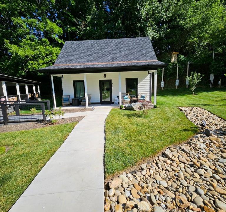 Brevard House | Life's Especially Good Retreat