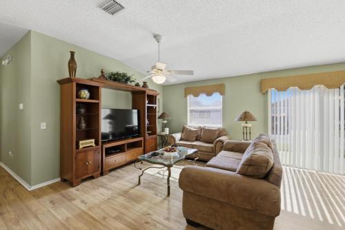 Liberty Park House | Lovely 2BR Near Lake Sumter and Brownwood With Golfcart