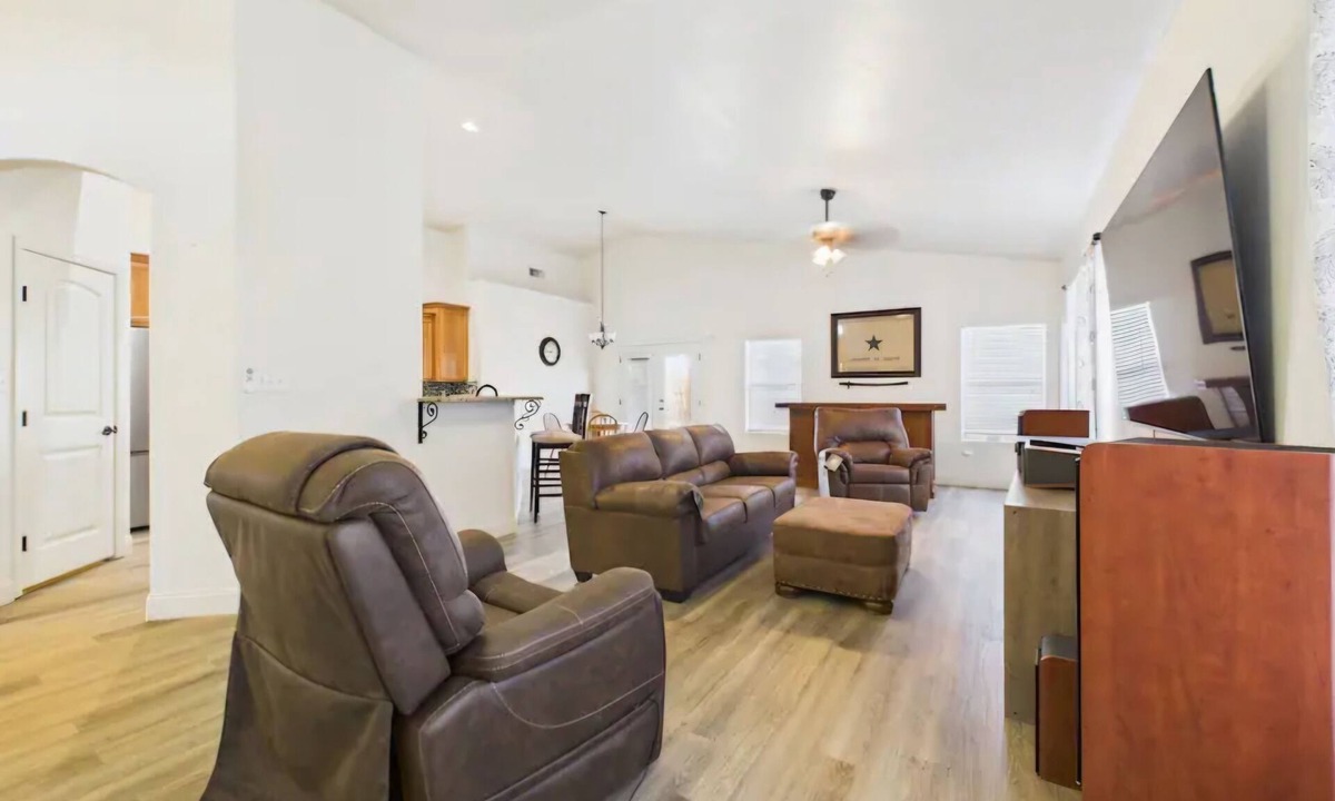 Carlsbad House | Lovely 4-bedroom house with AC in welcoming Carlsbad. 2 minutes from restaurants