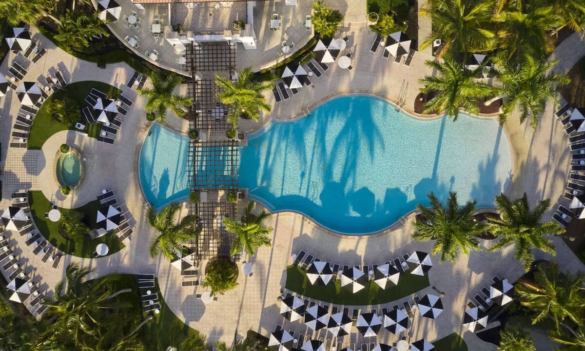 Hunt Club Hotel | Luxe Presidential Suite Near Palm Beach’s Best Attractions + Activities