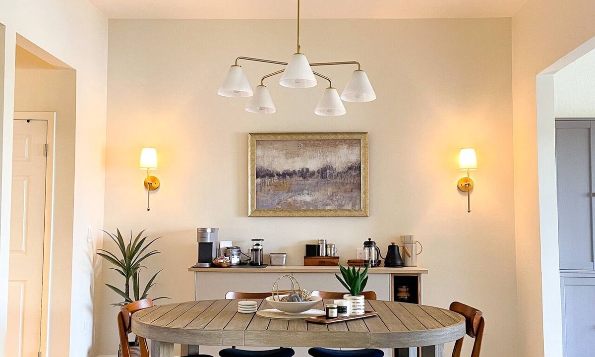 Sawgrass Condo | 💎LUXE Waterfront w Pool &Private Beach Sawgrass near Mayo—NO PETS. Designer home