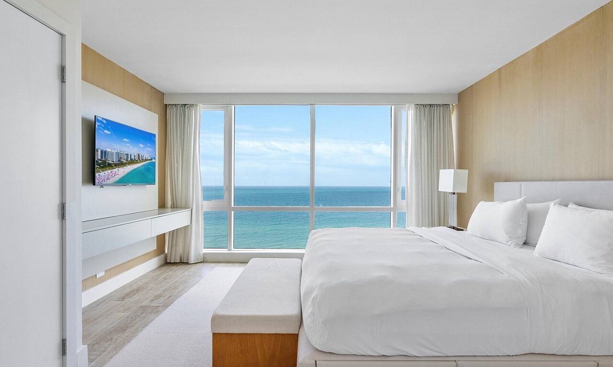 City Center Condo | Luxurious 3/3 Direct Ocean at 1 Hotel & Homes