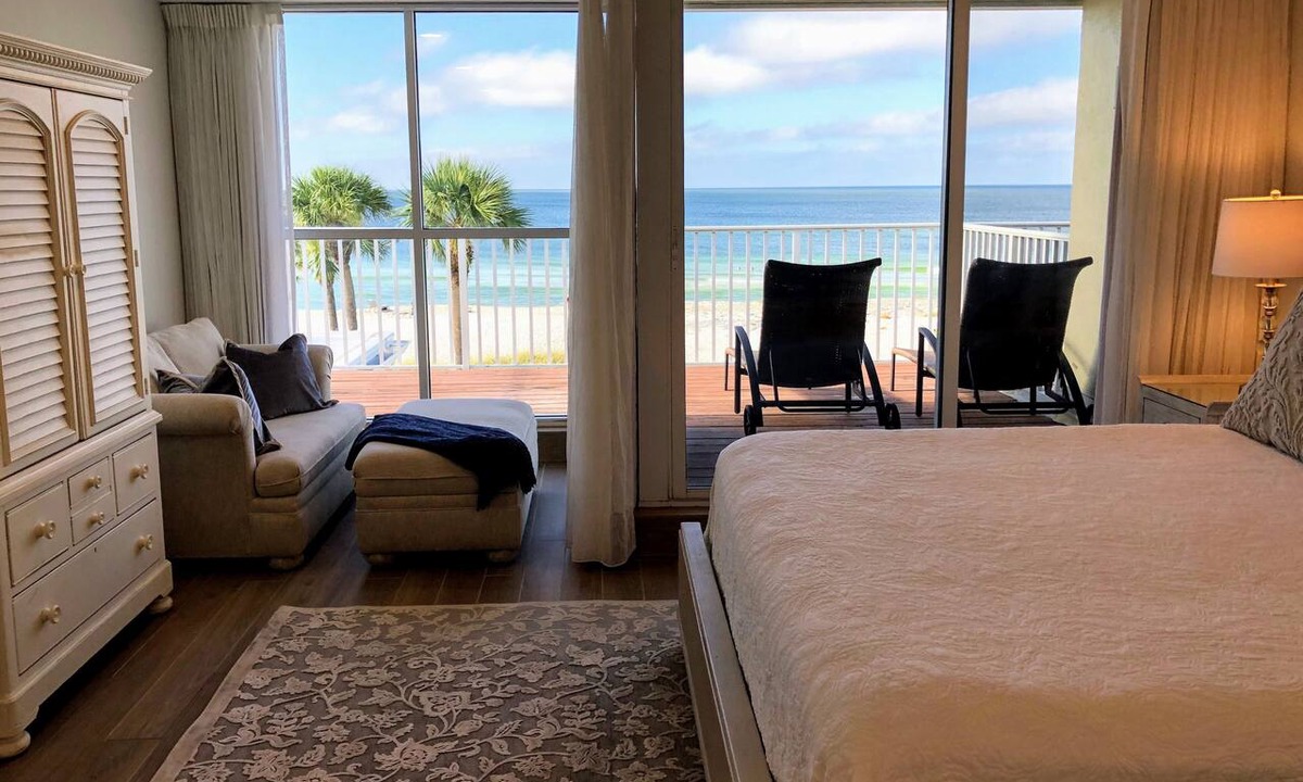 Longboat Key Condo | Luxury 3BD Beachfront Living: La Playa 203D by RVA