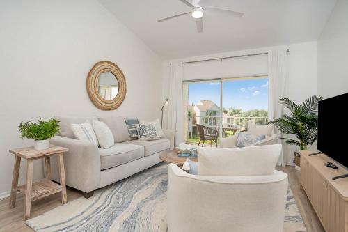 Ocean Side Village House | Luxury Beachside Condo - Half Mile from Beach