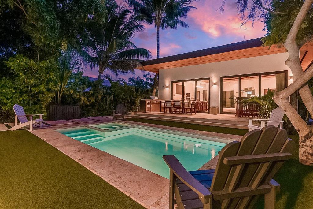Buena Vista Villa | Luxury Miami Oasis with Heated Pool and BBQ Grill