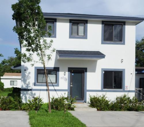 West Little River Apartment | Magic City IN THE HEART OF MIAMI JACUZZI