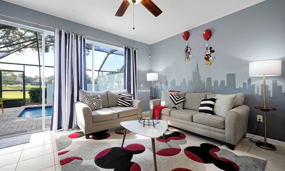 Windsor Hills House | Magical Adventures Disney-Themed Windsor Hills