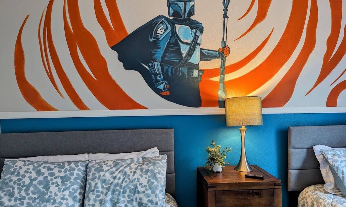 Bellavida House | Mandalorian Retreat – Private Pool Near Disney