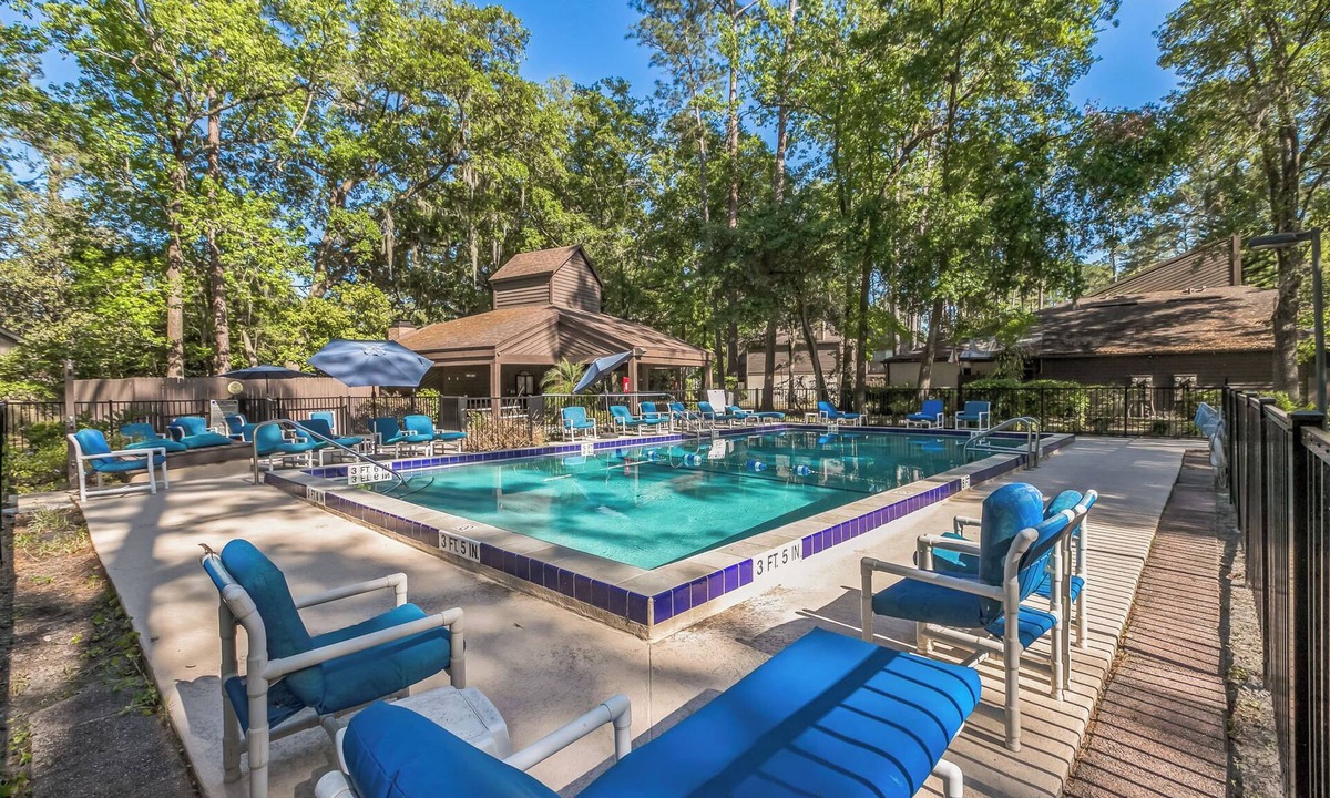 Southside House | Mandarin Retreat: Pool-Hot tub-King Bed-Smart Tvs