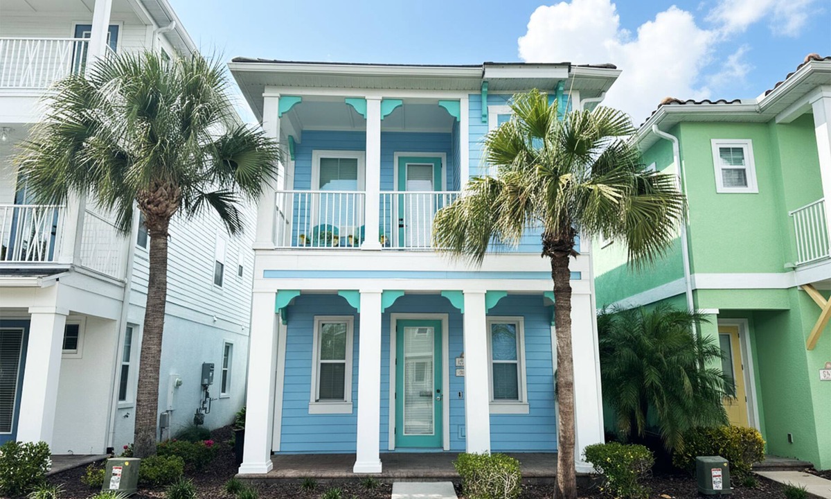 West Kissimmee Cottage | Margaritaville Luxe Cottage 2 Master Suites Disney ~5m Walk to Fun & Eats