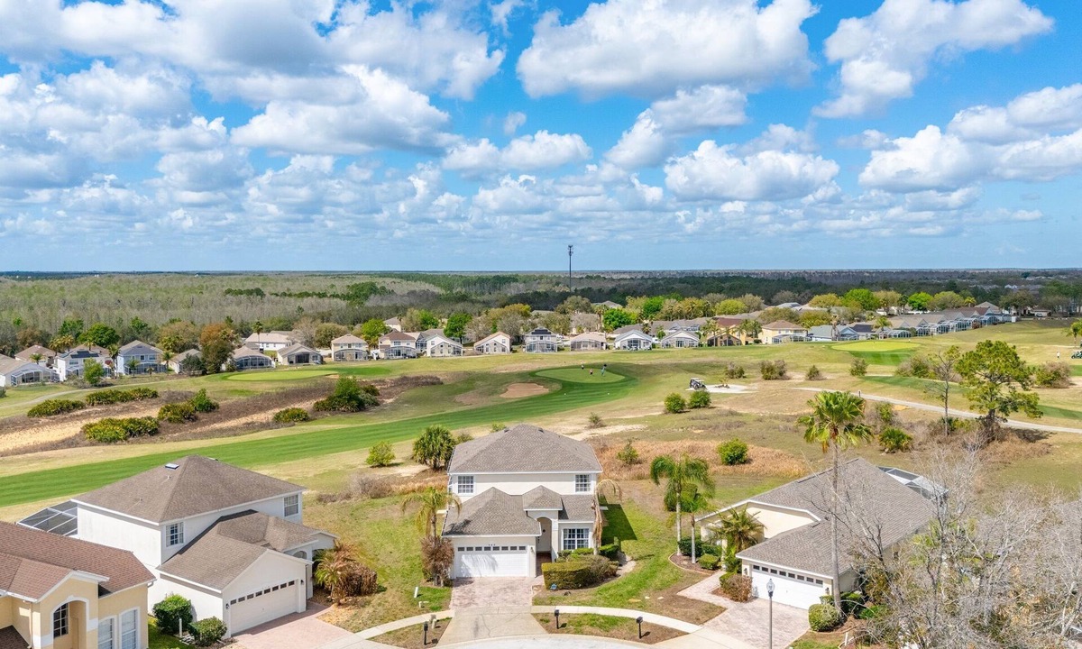 Highlands Reserve Villa | Mickeys Golf Retreat - Family Fun On Golf Course!