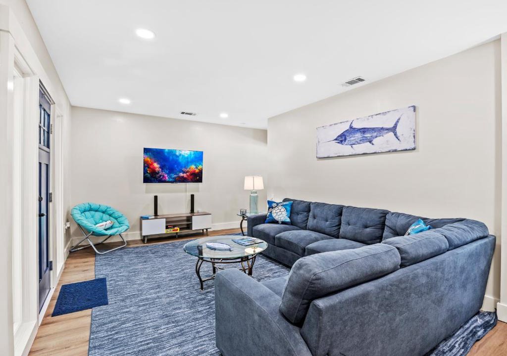 Niceville House | Modern Coastal Cottage Near Destin & Beaches