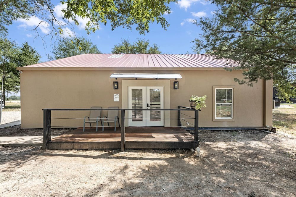 Waller House | Modern Farmhouse Cargo Home Retreat with Pool & Goats near Houston in Hempstead, Texas