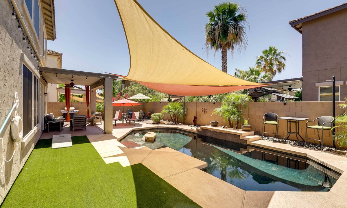 Cottonflower House | Modern Gem w/Fire Pit: 3 Mi to Goodyear Ballpark!
