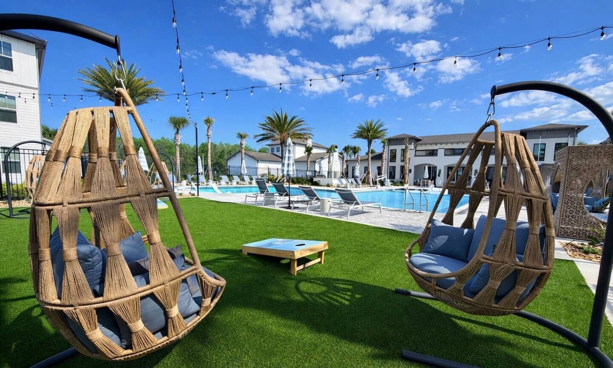 St. Augustine Apartment | Modern King Bed Pool Gym Free Parking Near I95