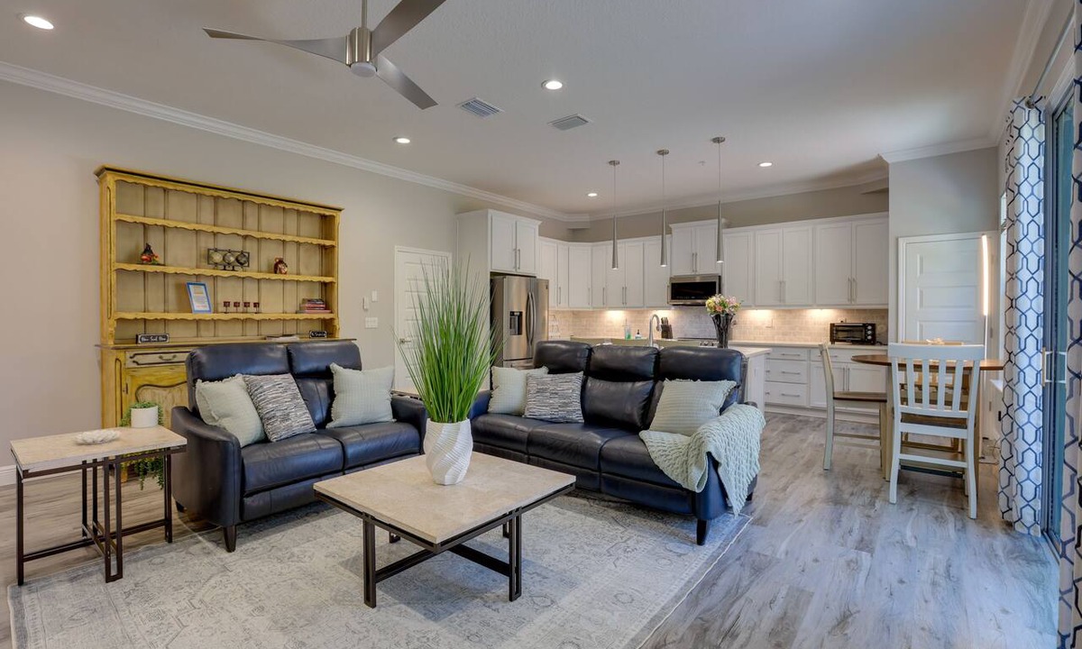 Fellowship House | Modern Ocala Townhome Near Golf Club & WEC!