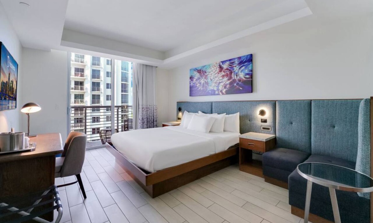 Downtown Hollywood Apartment | Modern Studio with Balcony & Gym at Circ Hotel