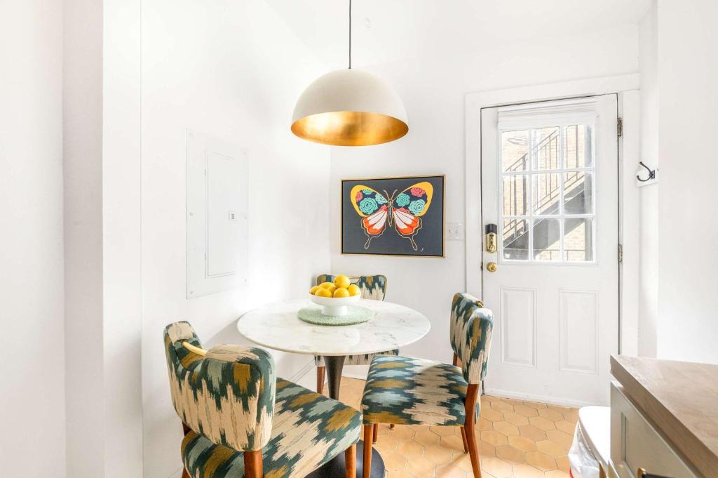 Candler Park Apartment | Morefunk