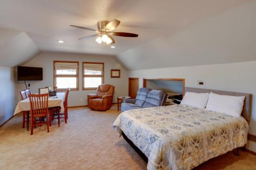 Bayfield Apartment | Mtn View: Cozy Couple's Retreat in Bayfield!