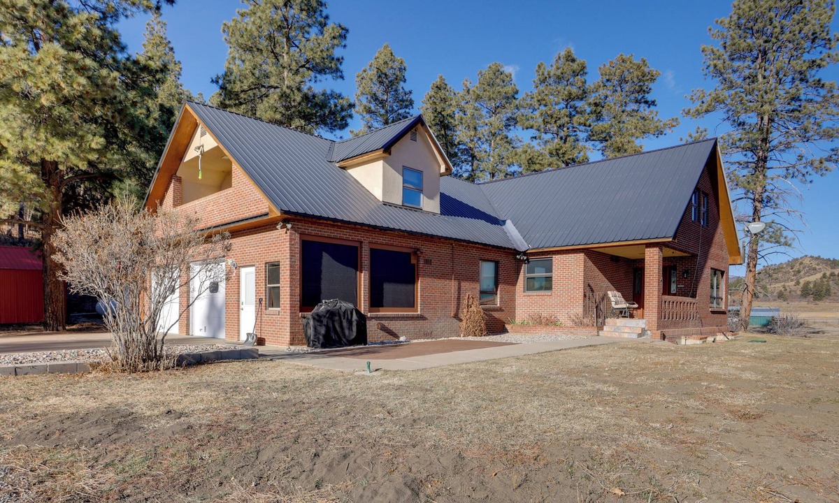 Durango - Purgatory Apartment | Mtn View: Cozy Couple's Retreat in Bayfield!