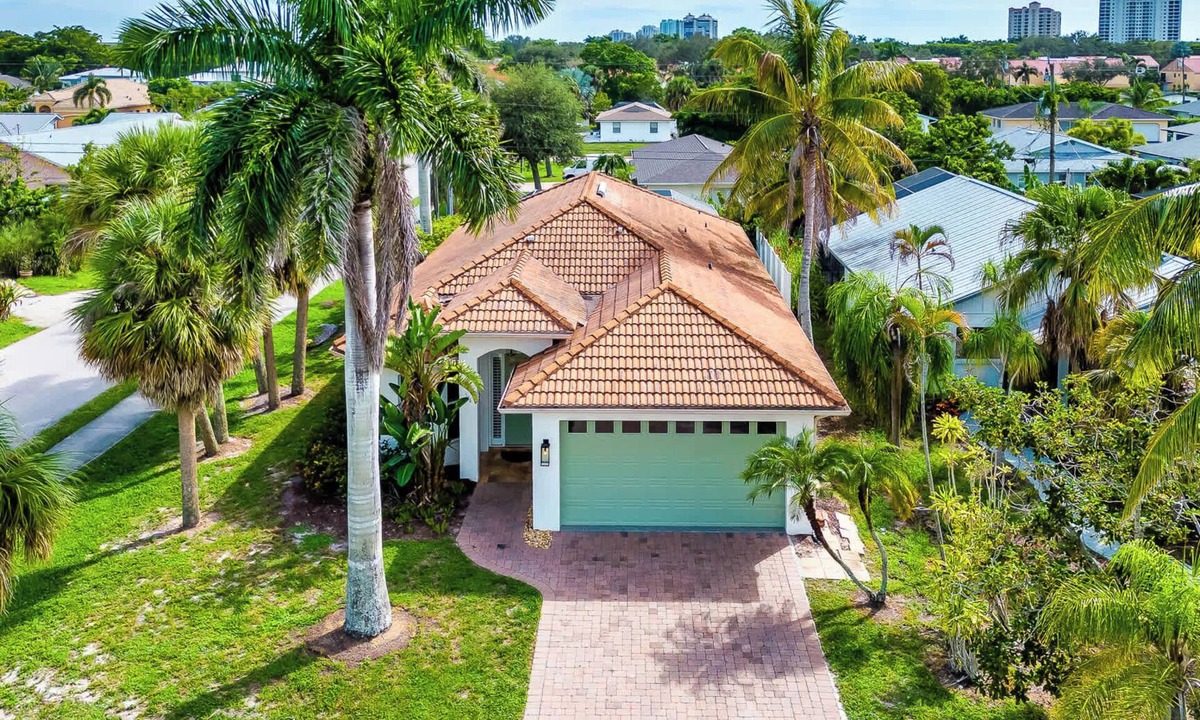 Naples Park House | Neapolitan 3BR Tropical Pool Home | Walk to Beach