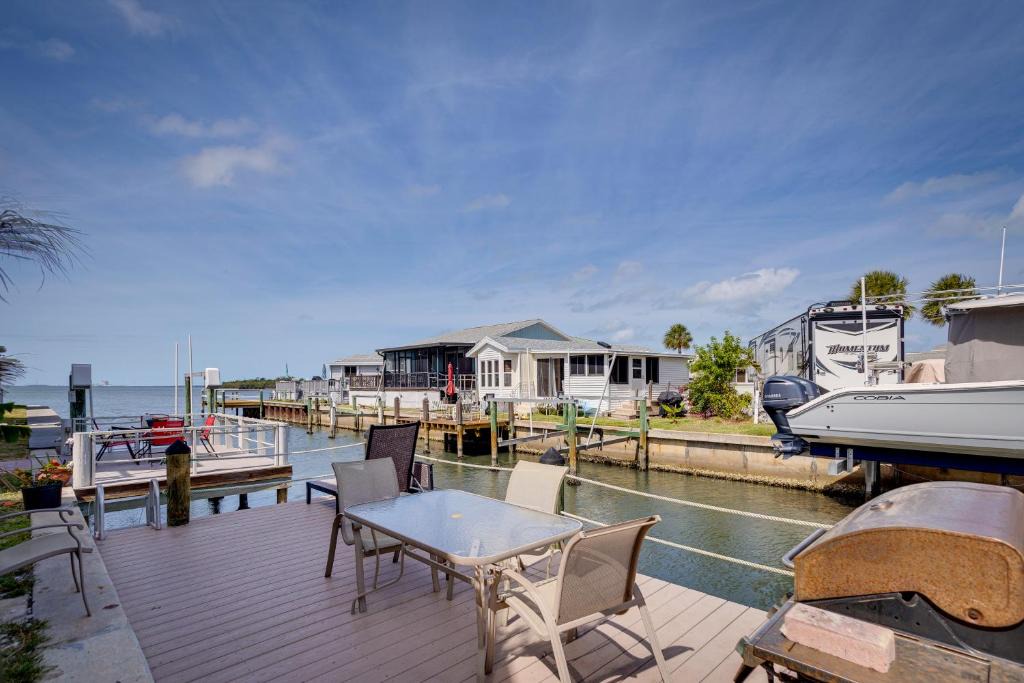 Nettles Island House | Nettles Island, Jensen Beach Home w/Patio & Grill